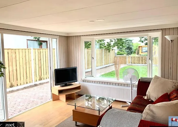 Holiday-chalet Westenwind 4p. Amsterdam&beach * Opmeer